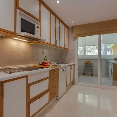 18166 - Superb Front Line Location - Heated Pool Apartment *